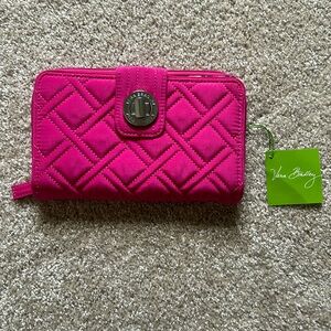 Vera Bradley fuchsia lock wallet